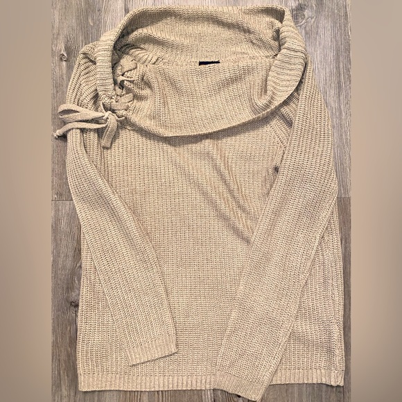 Cowl Neck Sweater - Picture 4 of 4